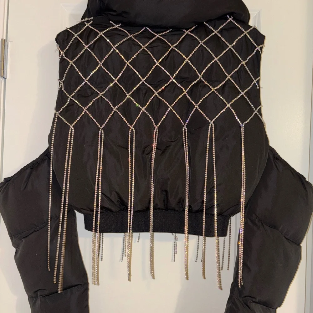 AKIRA Black Cold-Shoulder Puffer Coat With Iridescent Rhinestones Size M - Picture 10 of 16